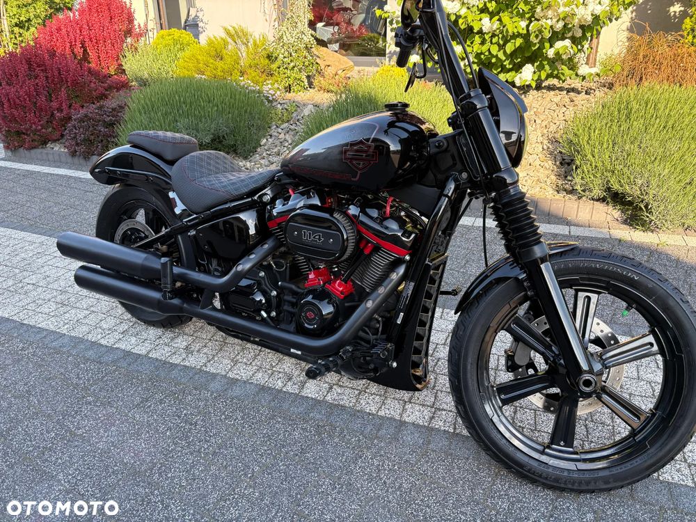 Harley-Davidson Softail Street Bob - 4