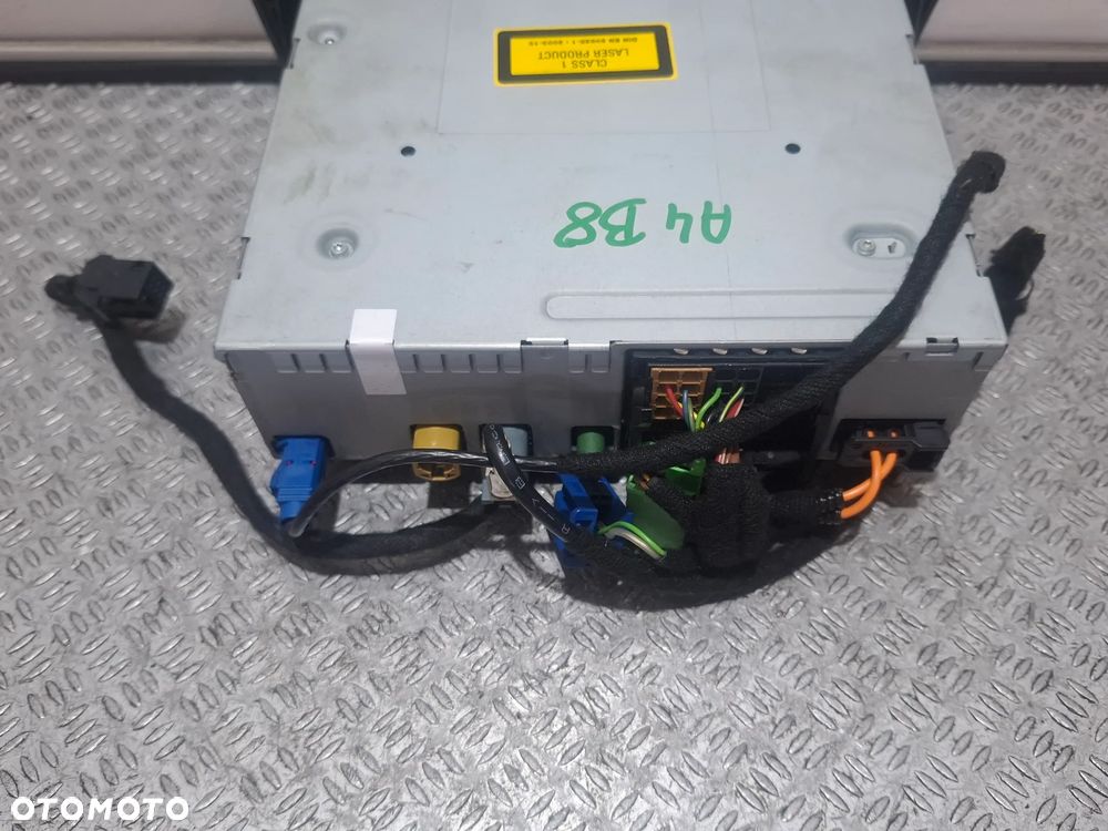 Radio nawigacja mmi czytnik Audi A4B8 2009 rok nr 8T1035666A - 2