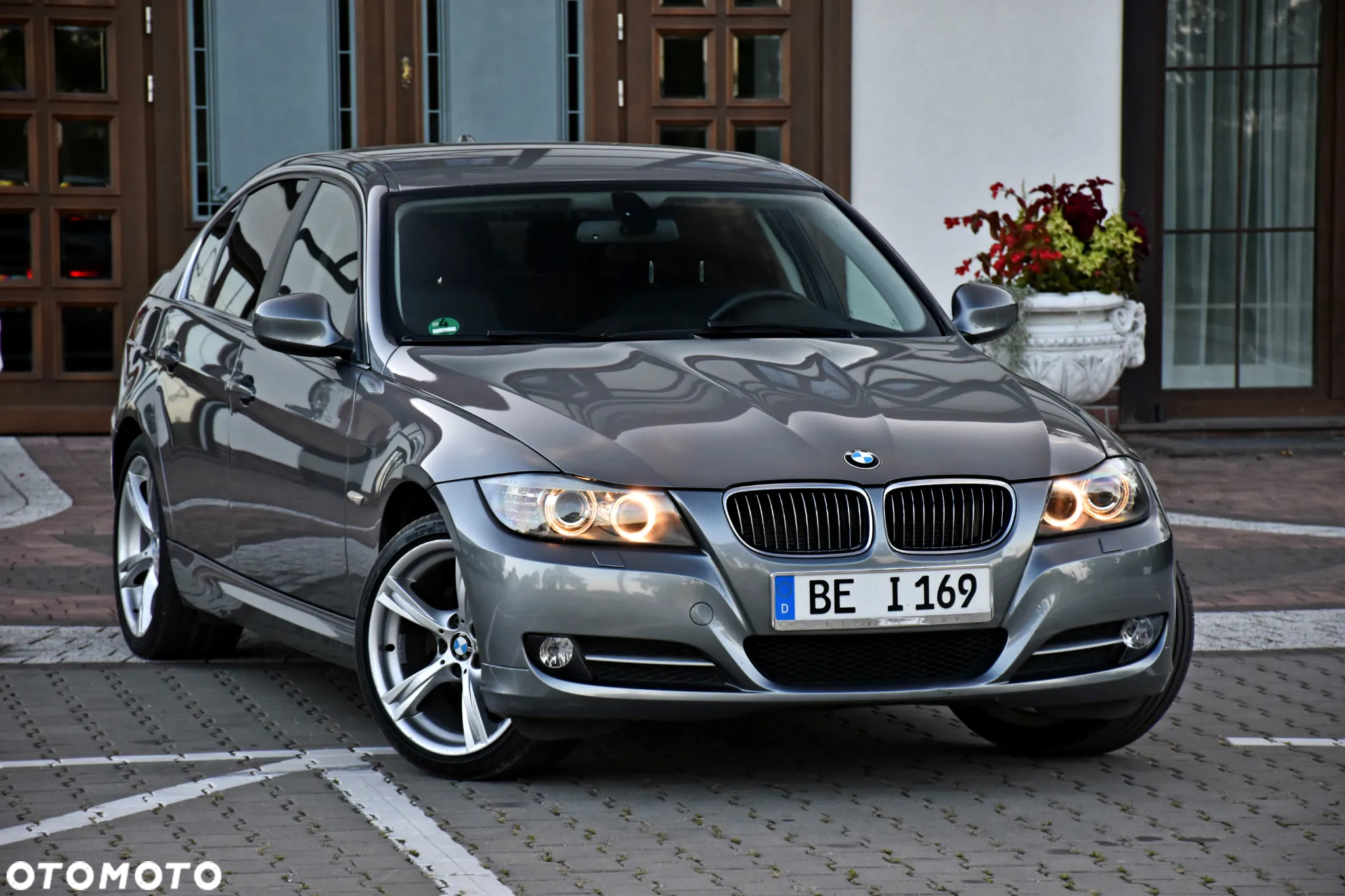 BMW Seria 3 320i - 2