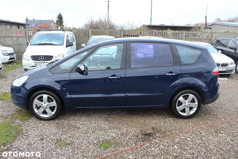 Ford S-Max 2.2 TDCi Titanium - 12