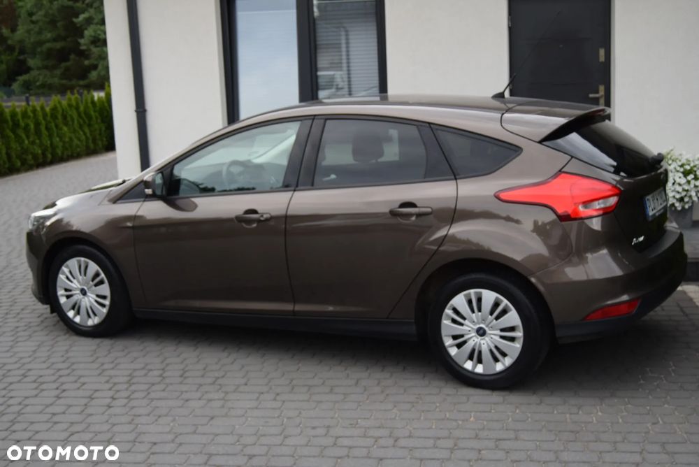Ford Focus 1.0 EcoBoost Trend - 5