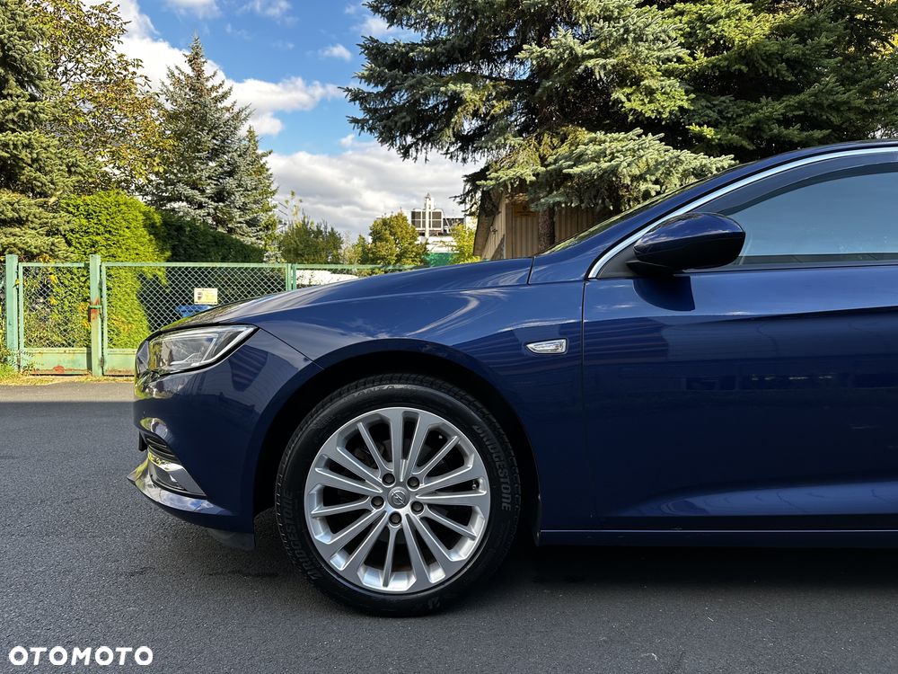 Opel Insignia 1.5 T Elite S&S - 12