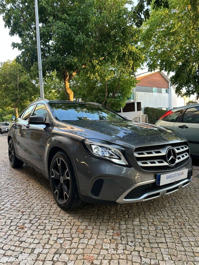 Mercedes-Benz GLA 220 d Urban - 1