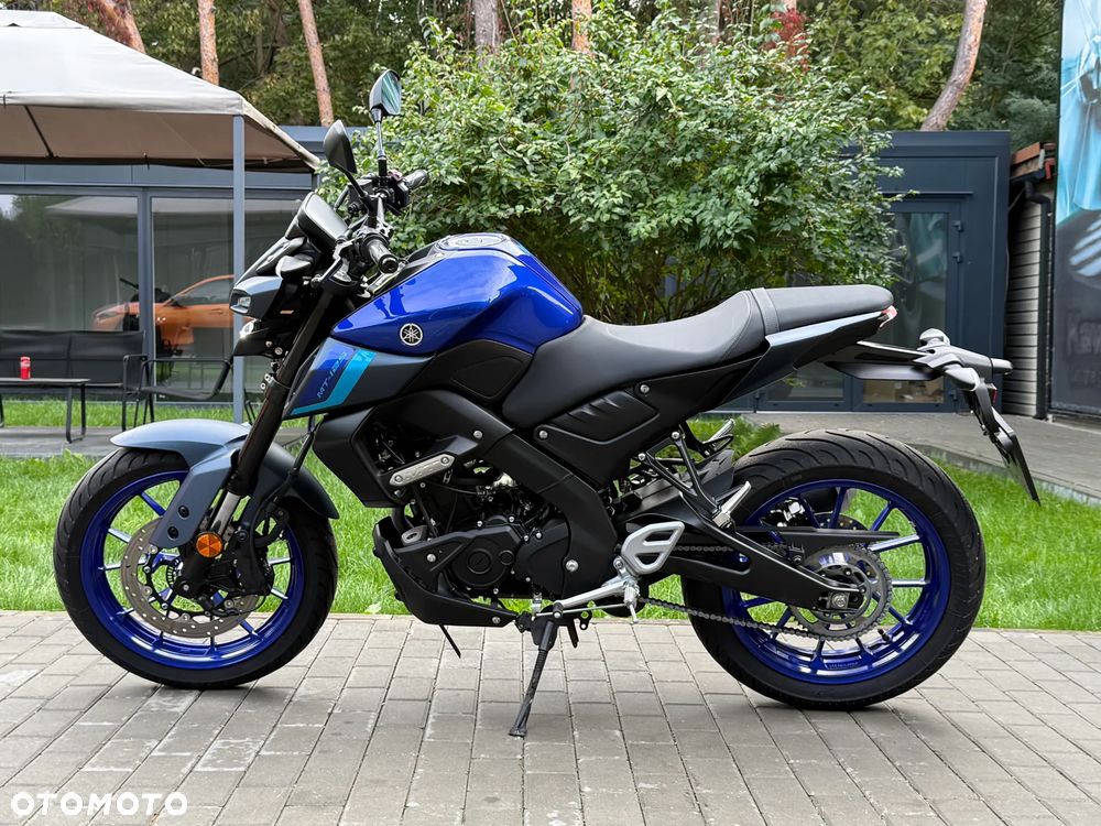 Yamaha MT - 8
