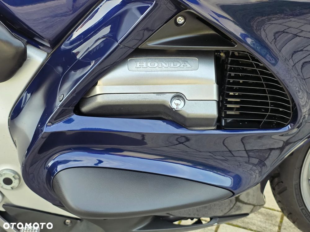 Honda ST - 13