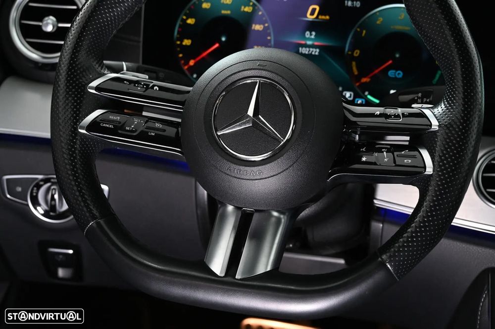 Mercedes-Benz E 300 de AMG Line - 16