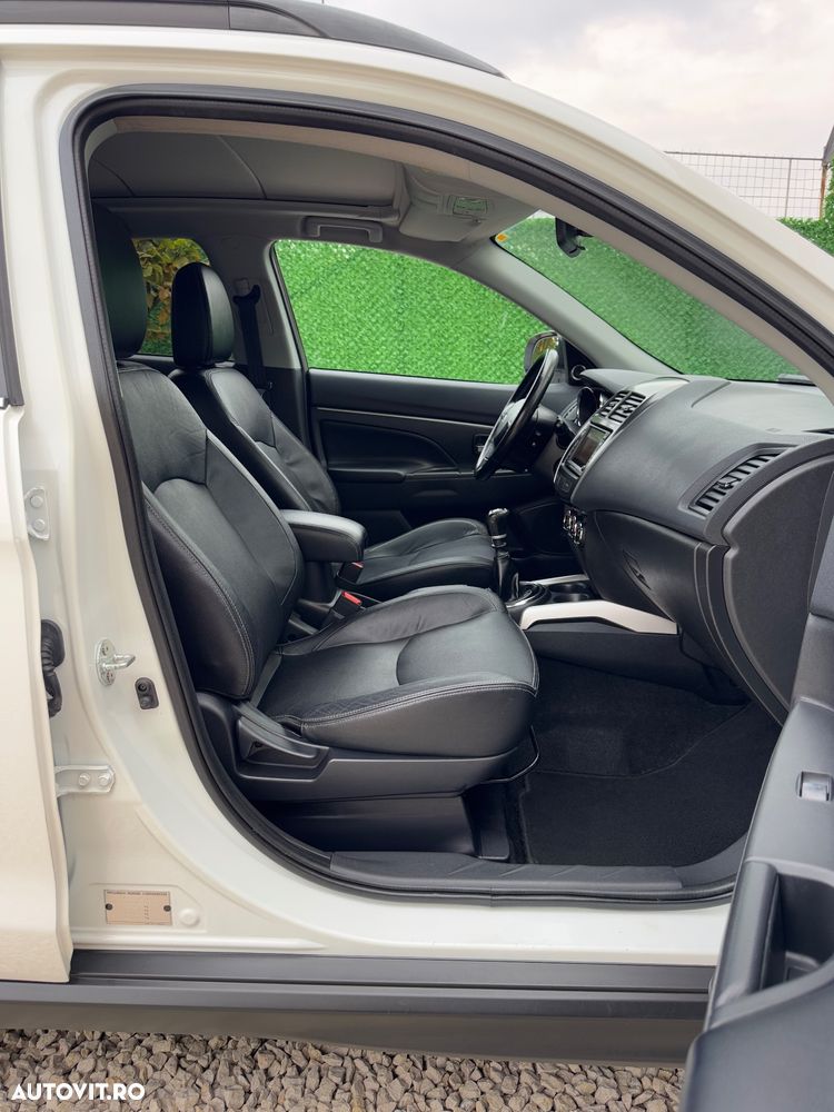 Mitsubishi ASX 1.8 DI-D 2WD Instyle - 10