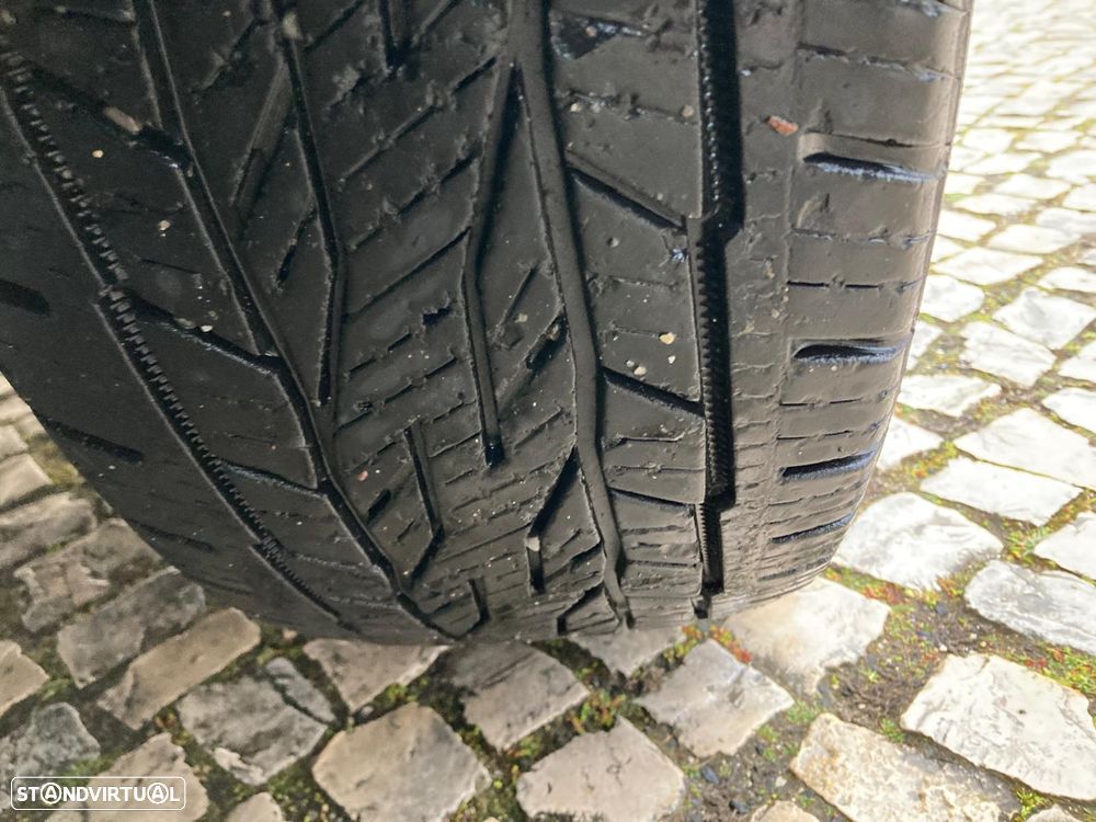 Nissan Navara 2.5 dCi CD LE Hi-Tech 4WD - 36