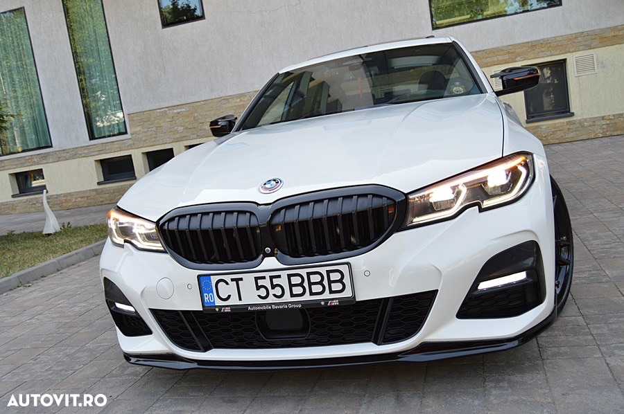 BMW Seria 3 330i AT - 10