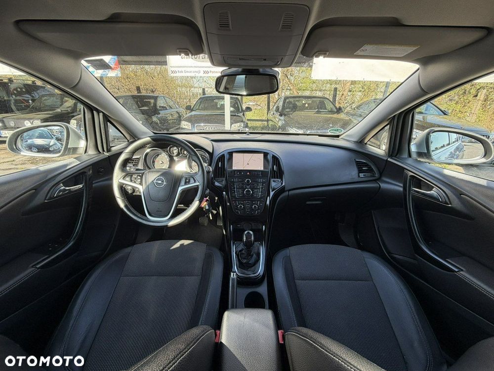 Opel Astra 1.4 T Cosmo - 13