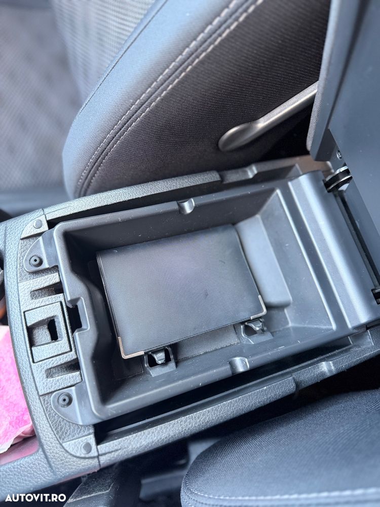 Nissan Qashqai 1.5 DCI Start/Stop N-Connecta - 8