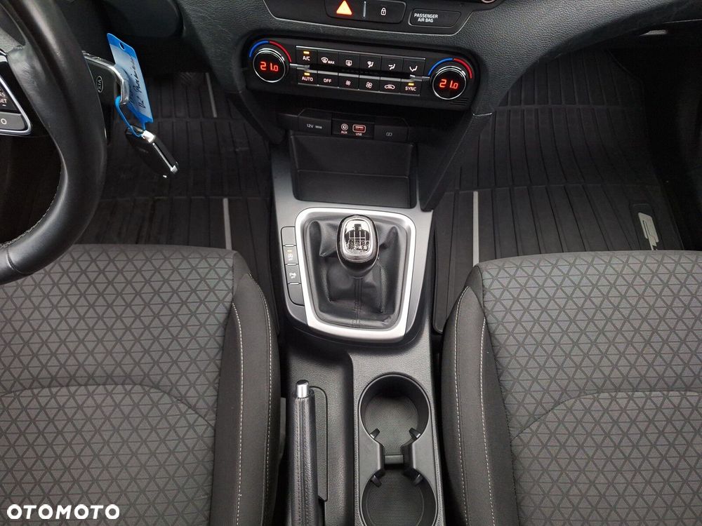 Kia Ceed 1.4 T-GDI M - 14