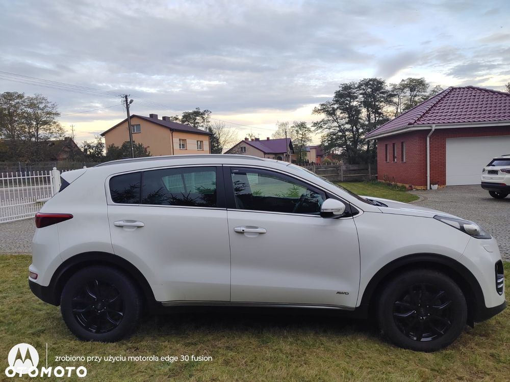 Kia Sportage 2,0 CRDI AWD GT Line - 5