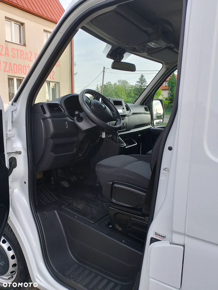 Renault Master - 13