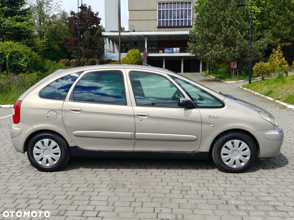 Citroën Xsara Picasso 1.8i Exclusive - 3