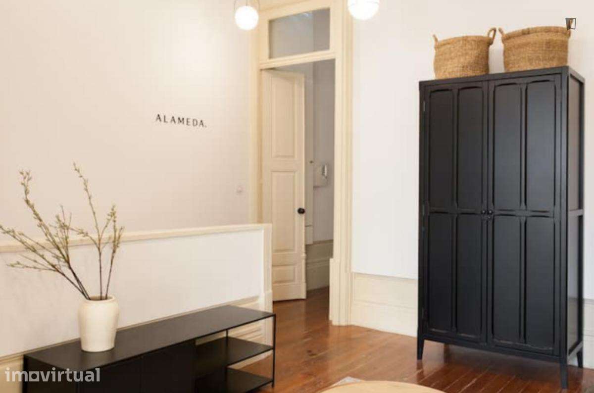 Quarto - localizado em Massarelos Porto - Grande imagem: 2/41