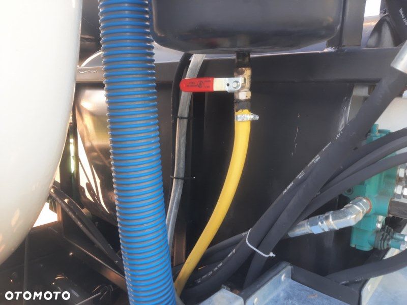 Iveco Daily Wuko Asenizacyjny beczka do czyszczenia seperatorów oczyszczalni przydomowych toi toi  seperatory do czyszczenia kanalizacji zabudowa wuko asenizacyjna - 24