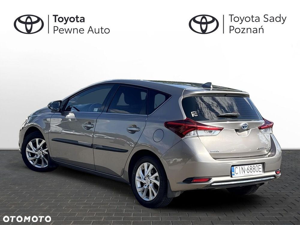 Toyota Auris - 4