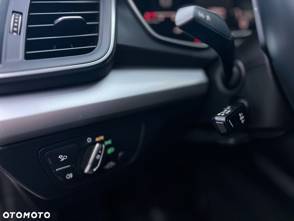 Audi Q5 40 TDI mHEV Quattro S tronic - 22