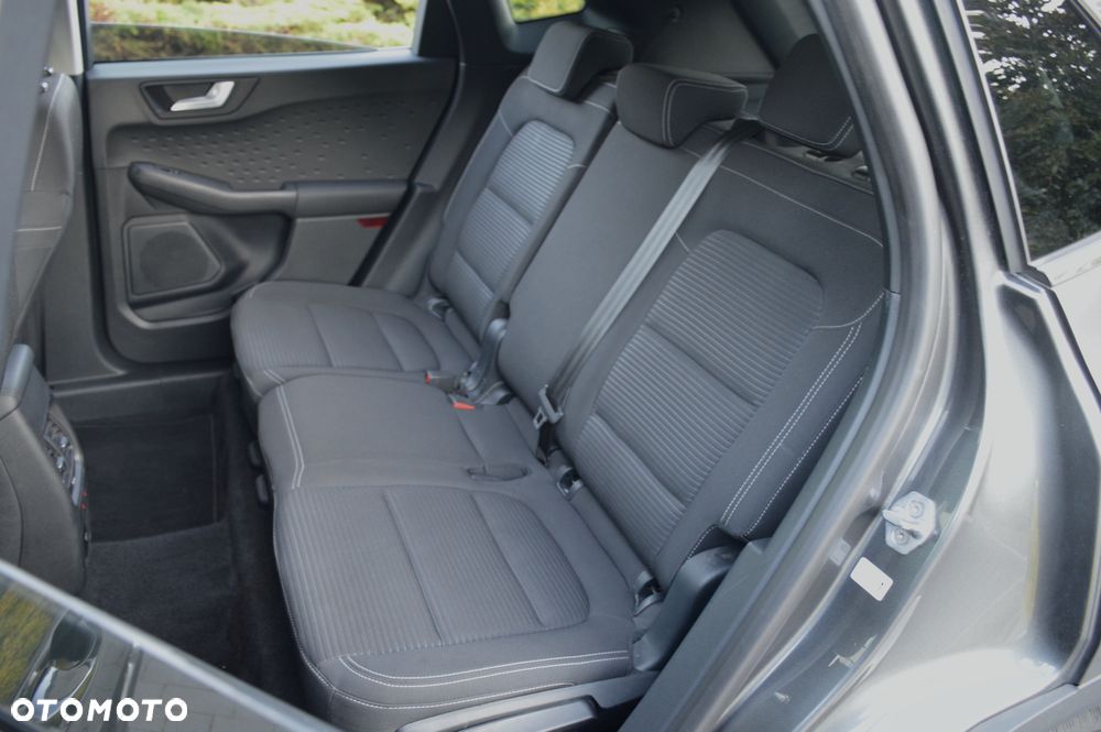 Ford Kuga 2.0 EcoBlue Hybrid TITANIUM - 27