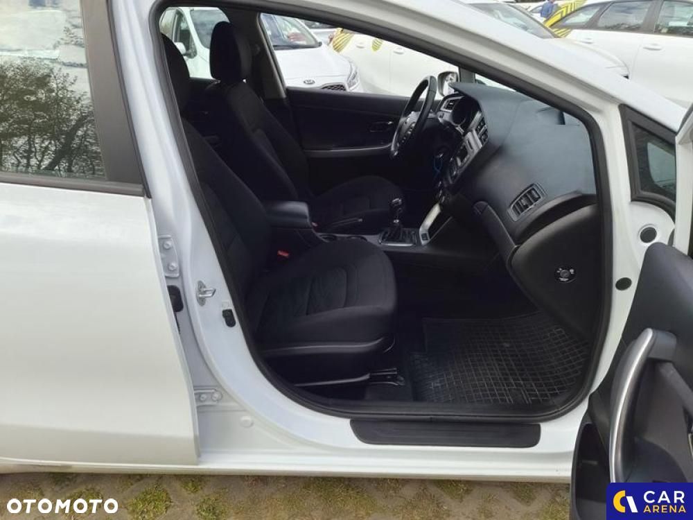 Kia Ceed - 20