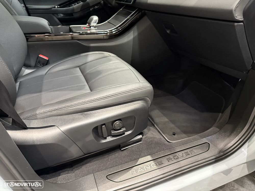 Land Rover Range Rover Evoque 1.5 P270e AWD S Auto - 8