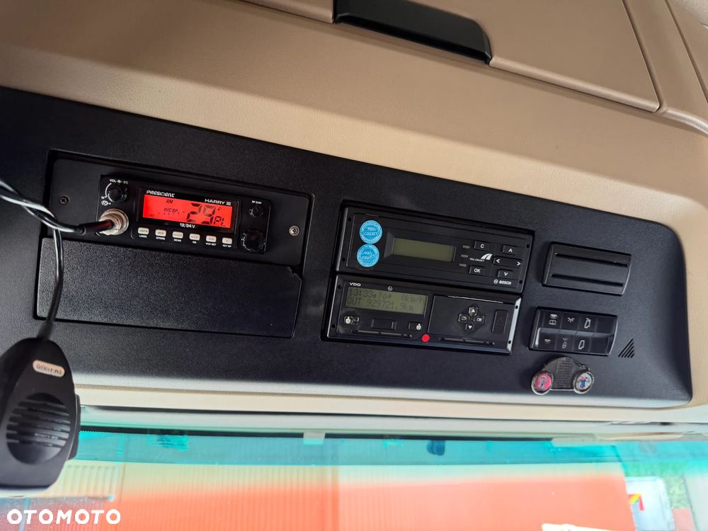 Mercedes-Benz ACTROS MP4 1842 BIGSPACE / STANDARD / EURO 6 / SILNIK 13 L MOC 420 KM / BARDZO ŁADNY STAN / BEZ RETARDERA !! - 30