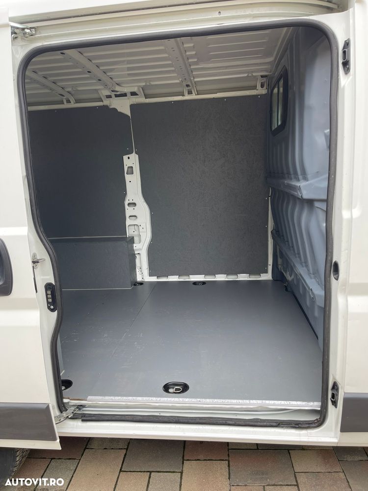 Ford Transit - 6