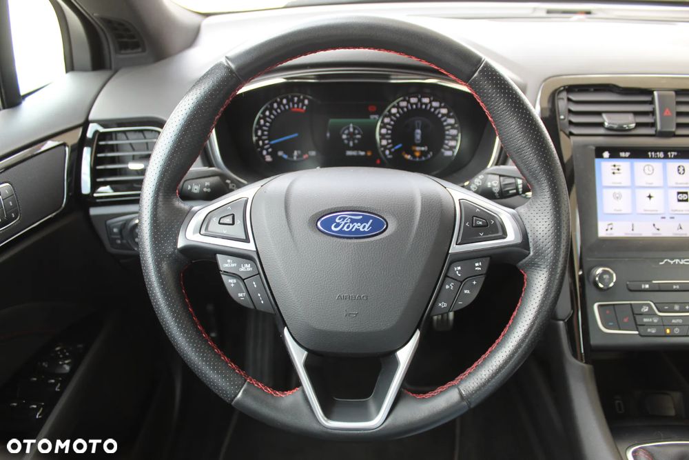 Ford Mondeo 1.5 EcoBoost Start-Stopp ST-Line - 24