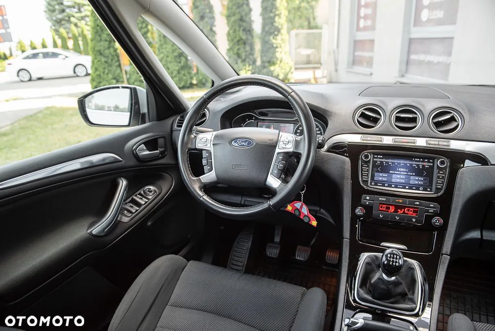 Ford S-Max - 25