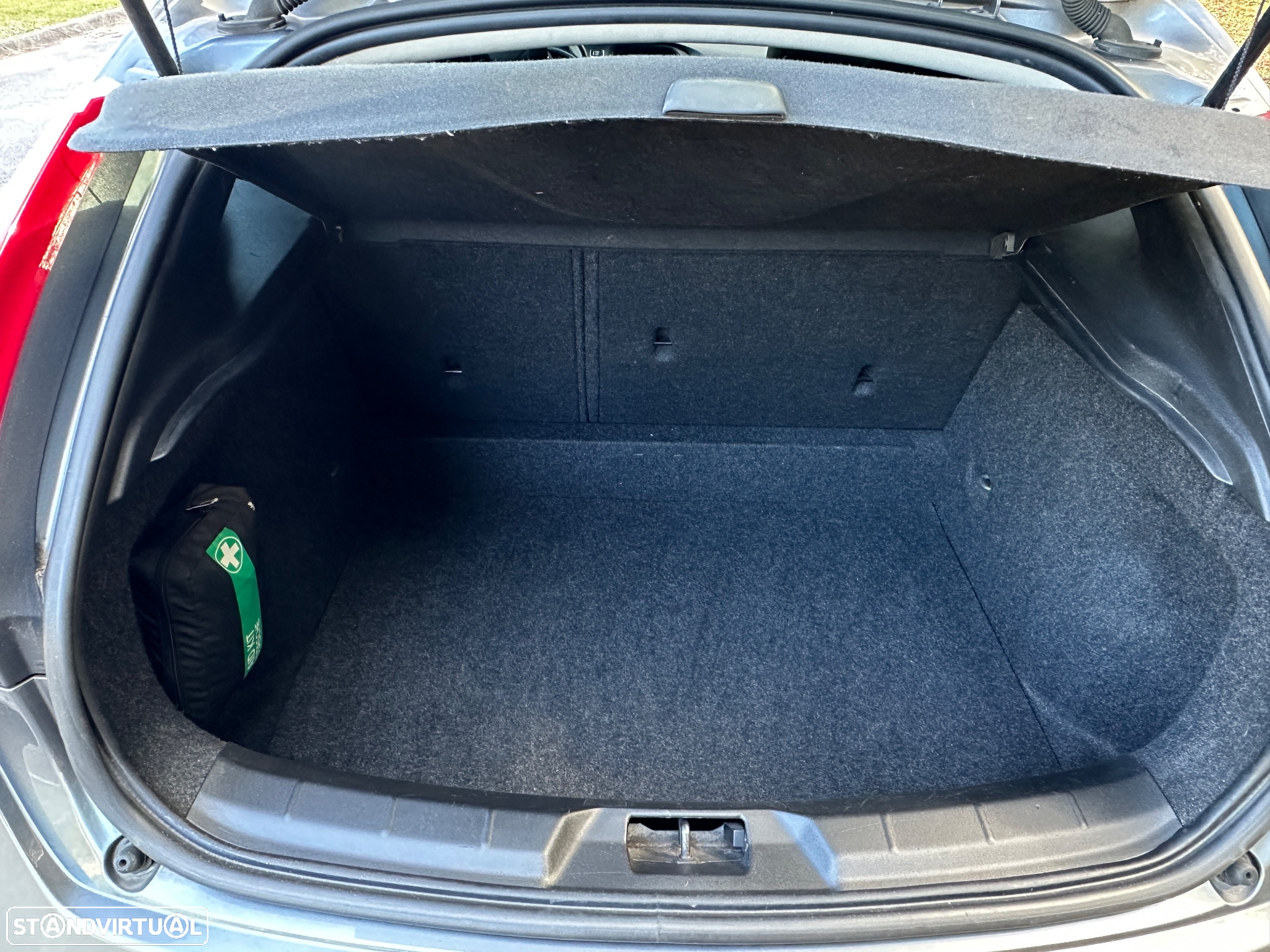 Volvo V40 1.6 D2 Kinetic - 28