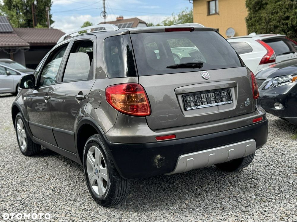 Fiat Sedici 1.6 16V 4x4 Emotion - 5
