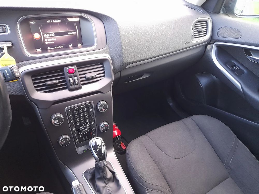 Volvo V40 D2 Geartronic Kinetic - 16