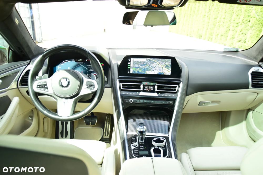 BMW Seria 8 - 25
