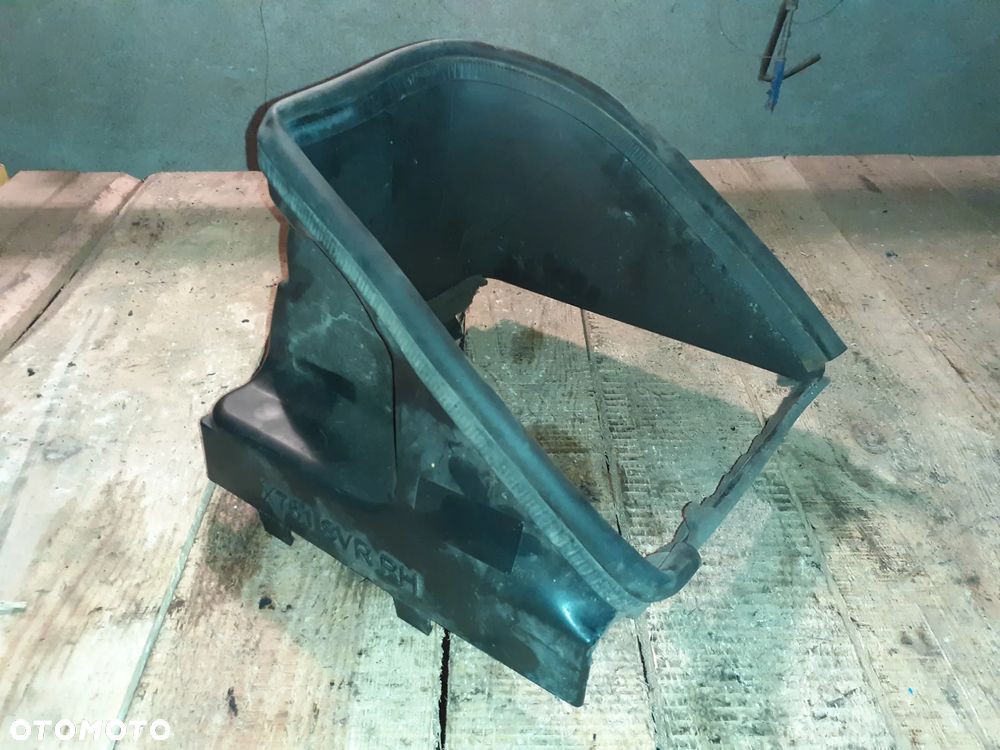 Jaguar F-Pace SVR 5.0 Kierownica Powietrza - 1