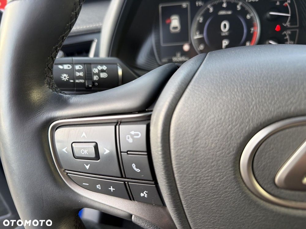 Lexus UX 200 GPF F Sport Design+ 2WD - 16