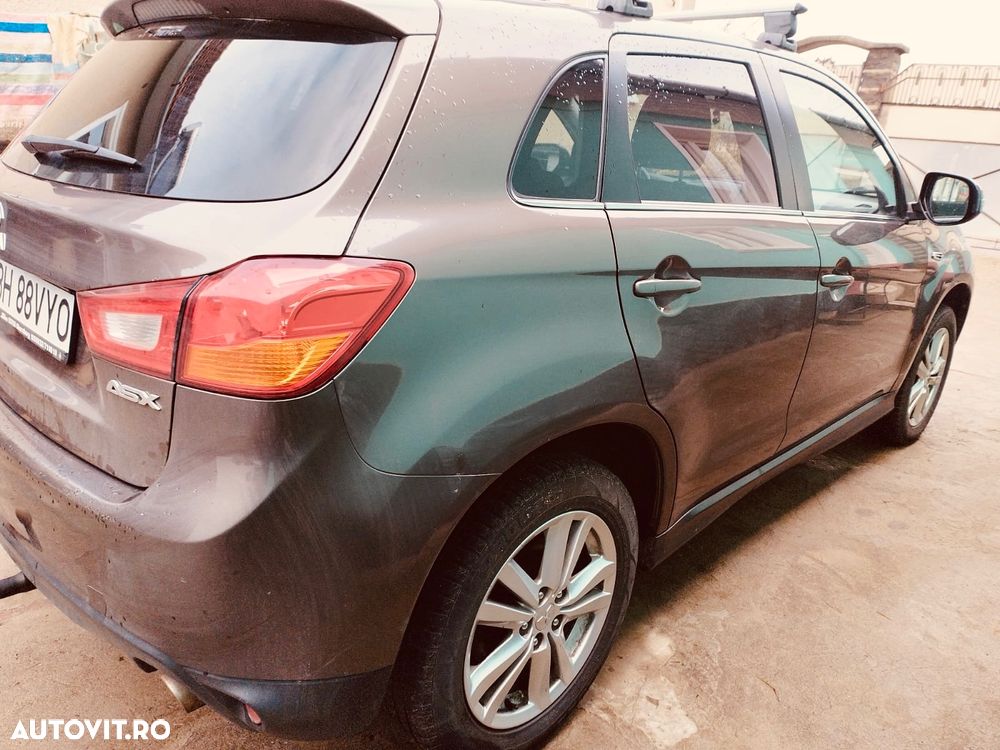 Mitsubishi ASX 1.8 DID 2WD Intense A15 - 4