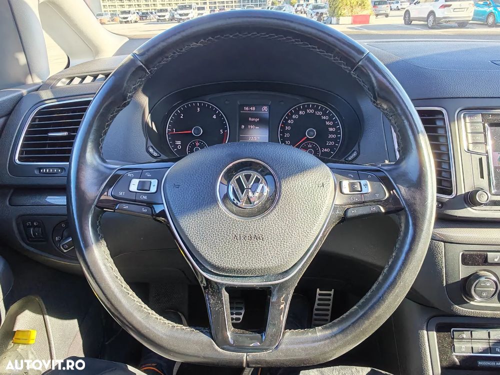 Volkswagen Sharan 2.0 TDI DSG IQ.DRIVE - 18