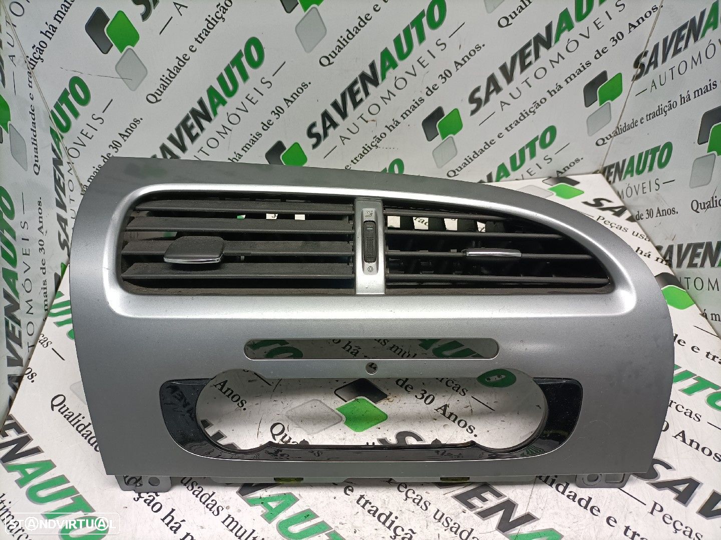 Grelha / Difusor Sofagem Seat Leon (1P1) - 1