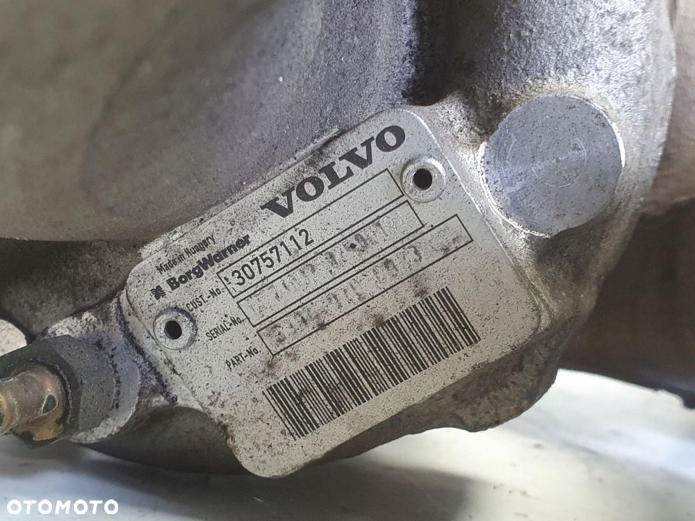 TURBOSPRĘŻARKA Volvo V70 III 2.5 T Turbo _ 30757112 - 9