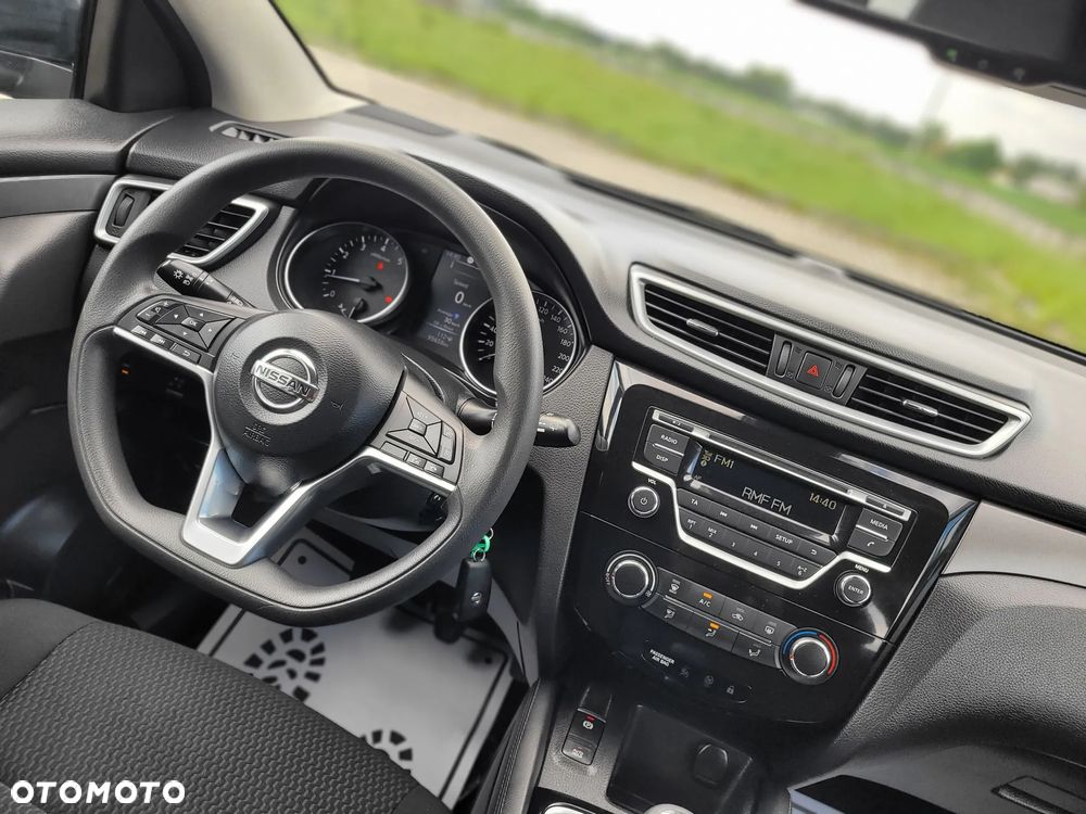 Nissan Qashqai - 23