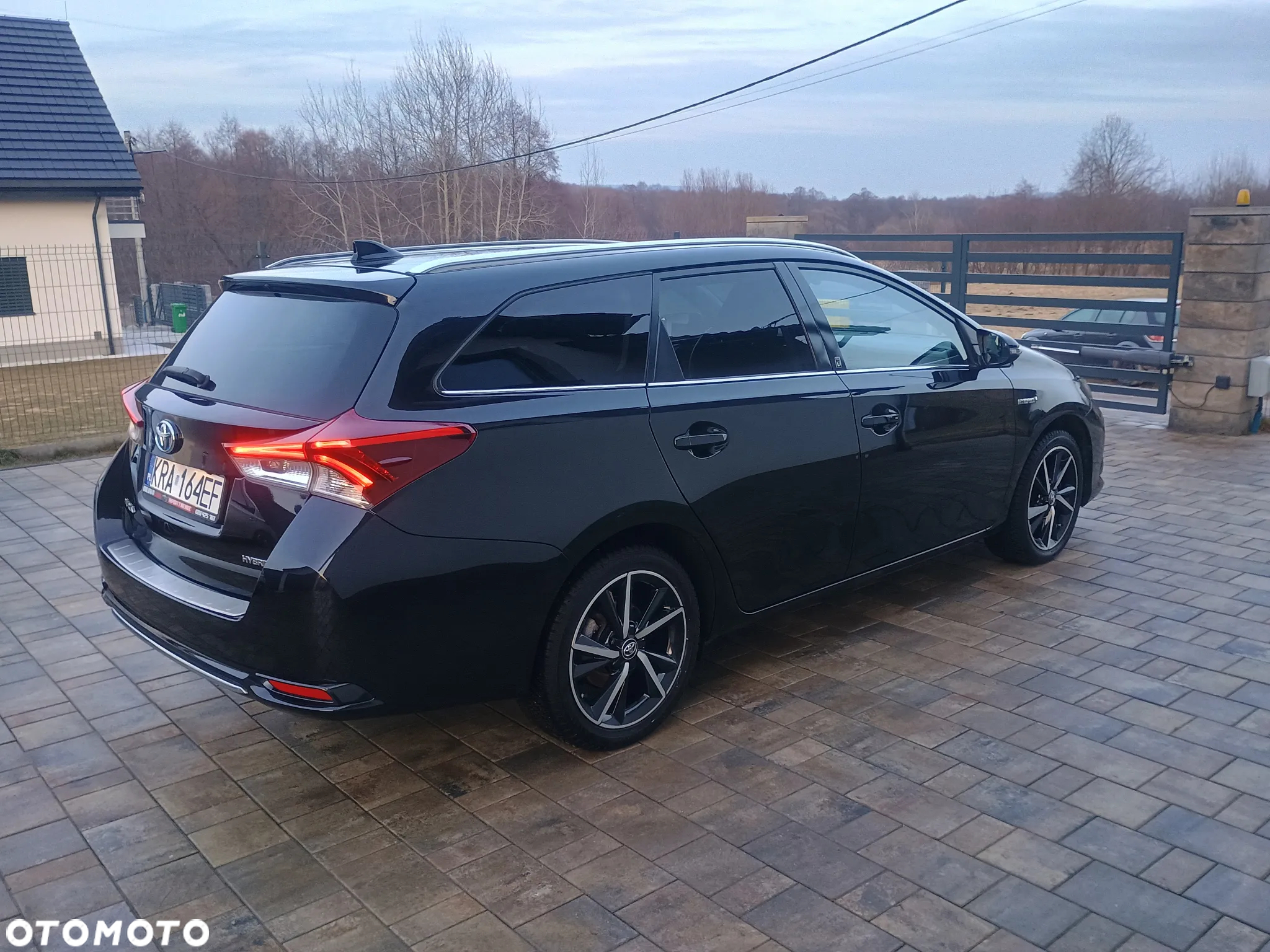 Toyota Auris 1.8 VVT-i Hybrid Automatik Executive - 8