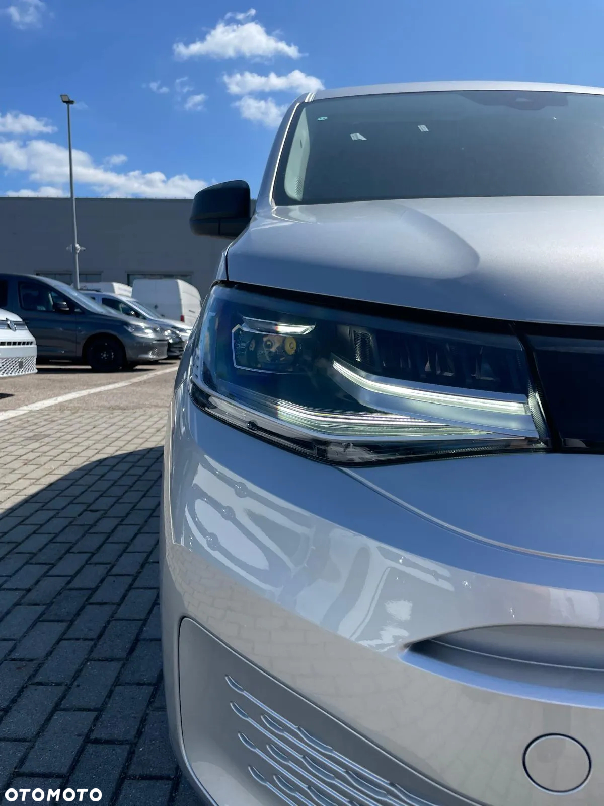 Volkswagen Caddy Cargo - 26