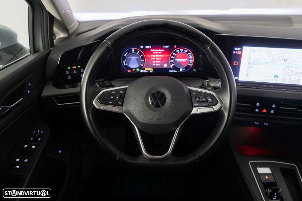 VW Golf 1.4 TSI e-Hybrid DSG - 21