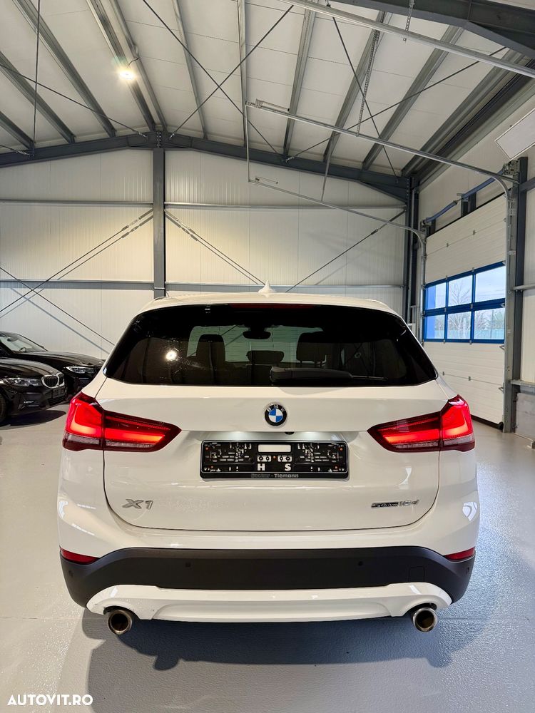 BMW X1 sDrive18d Aut. xLine - 5