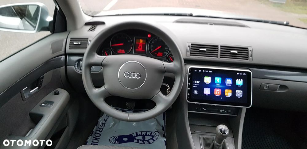 Audi A4 Limousine 1.6 - 16