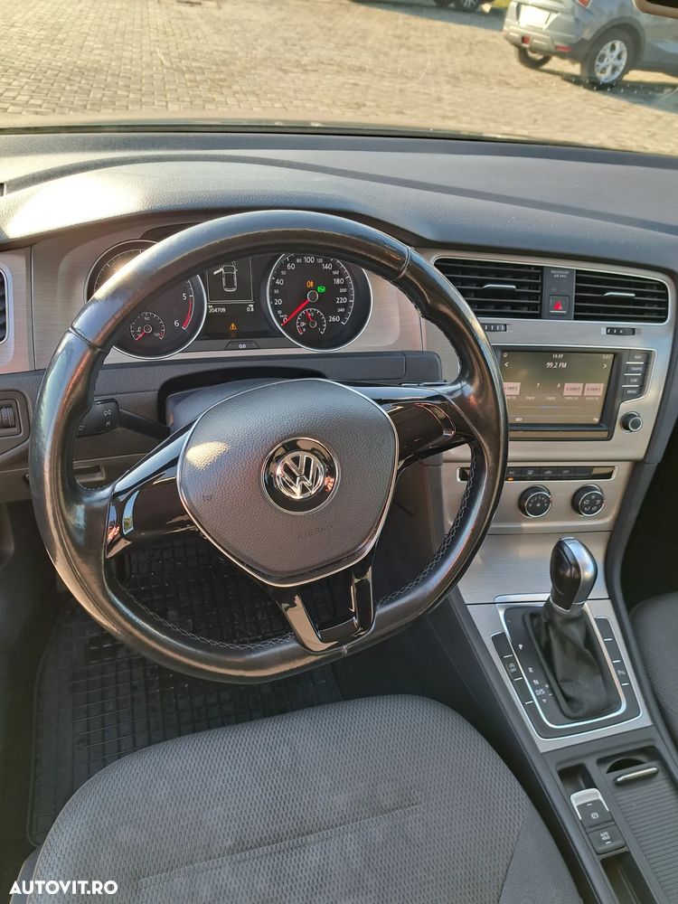 Volkswagen Golf 2.0 TDI DSG Sound - 5