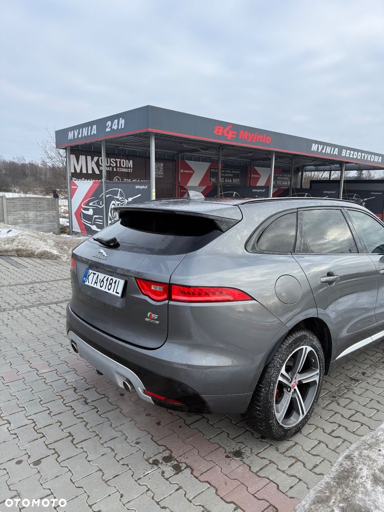 Jaguar F-Pace 3.0 V6 AWD S - 8