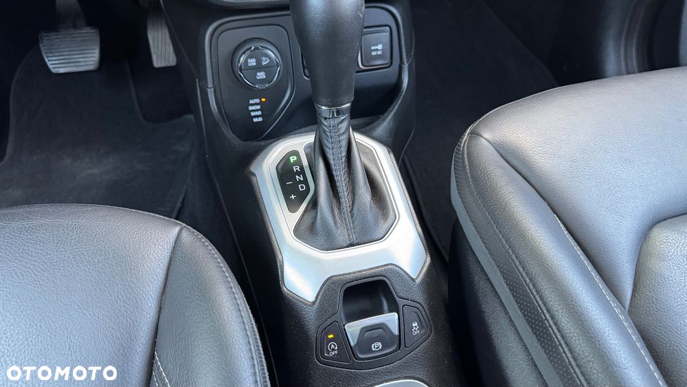 Jeep Renegade 2.0 MultiJet Limited 4WD S&S - 20