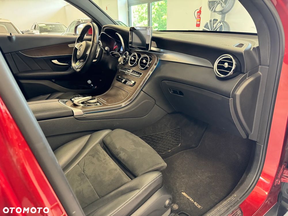 Mercedes-Benz GLC - 6
